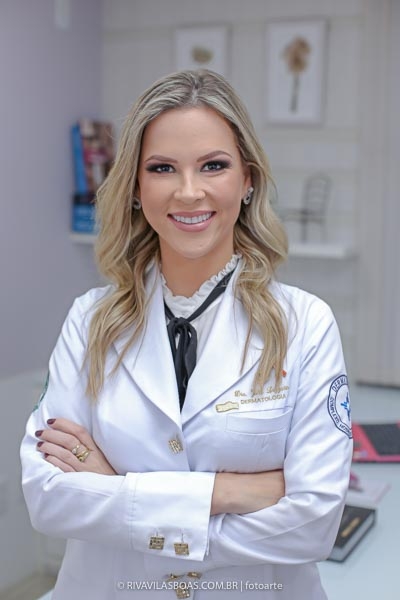 Foto de Drª. Julia Zanatta Lazzarin