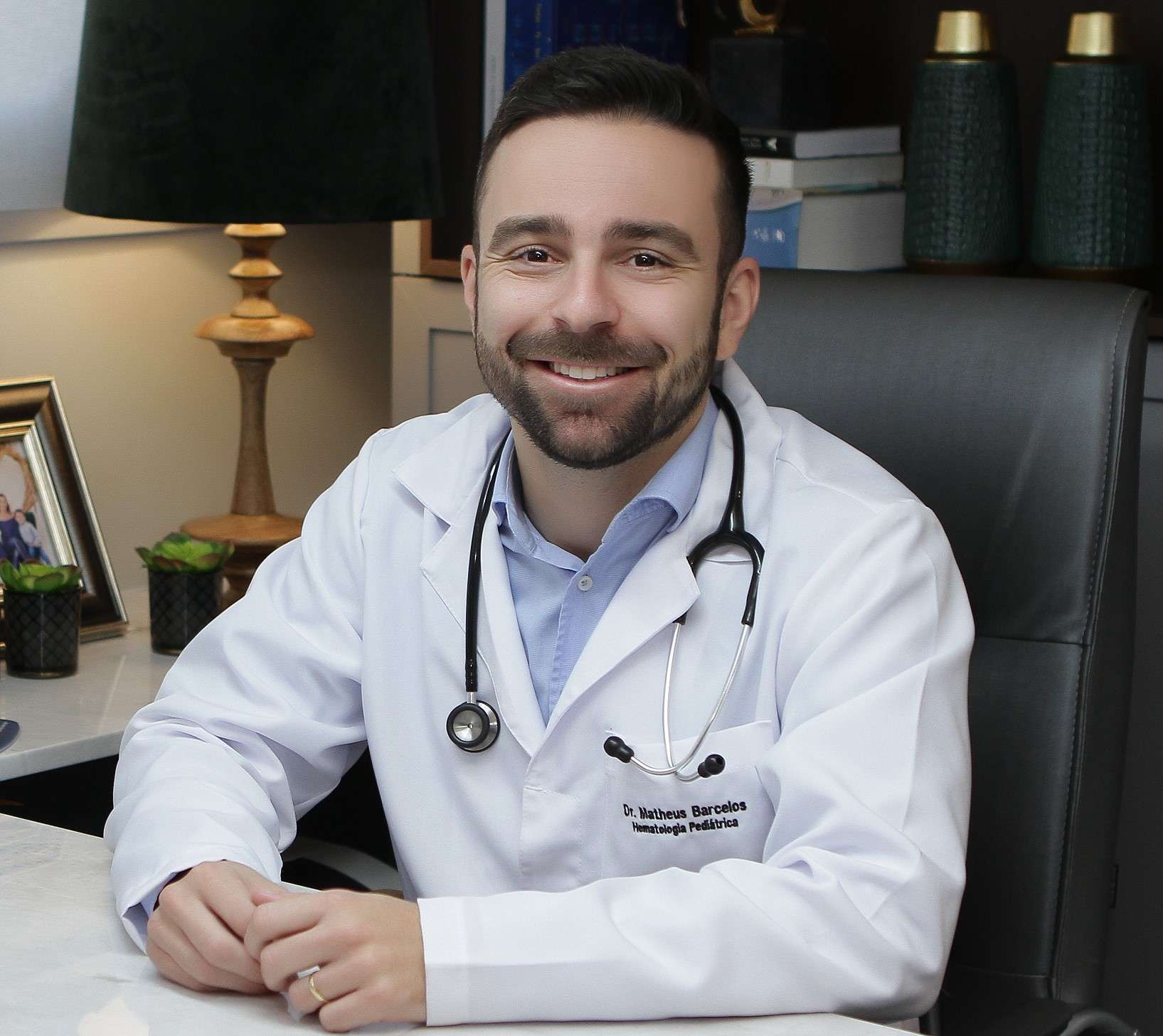 Foto de Dr. Matheus Napoleão Barcelos