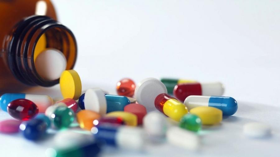 Capa do artigo ANTES DA CIRURGIA, ATENÇÃO PARA TRÊS MEDICAMENTOS!