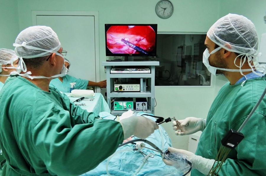 Capa do artigo VOCÊ CONHECE OS BENEFÍCIOS DA VÍDEO CIRURGIA?