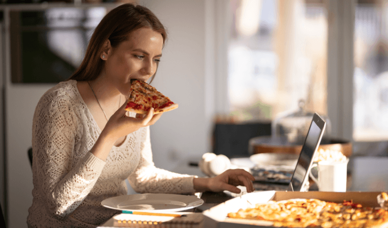 Impactos da Vida Moderna: Estresse e Fome Emocional
