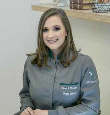 Foto de Drª. Daniela Da Silva Bittencourt