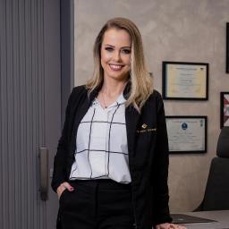 Foto de Dra. Larissa Bonamigo