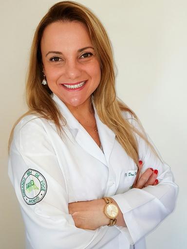 Foto de Drª. Karina Silvestri Bueno